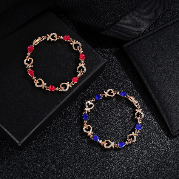 Hollow Love Bracelet With Rhinestones Fashion Temperament Heart-shaped Bracelet For Valentine's Day Gift Jewelry - Image 6