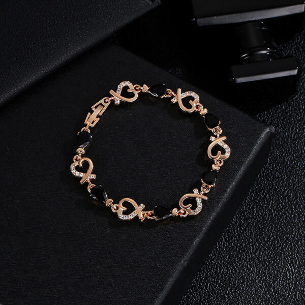 Hollow Love Bracelet With Rhinestones Fashion Temperament Heart-shaped Bracelet For Valentine's Day Gift Jewelry - Image 7